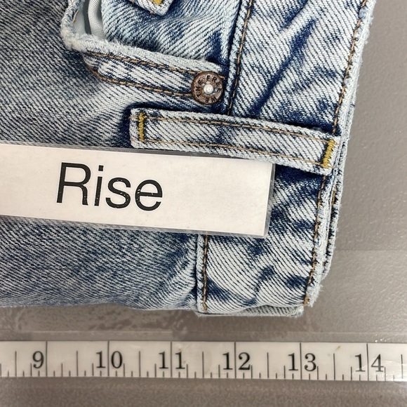 We The Free People Jeans Women's 30 Blue Distressed Denim Straight Wide Raw Hem - Picture 11 of 12